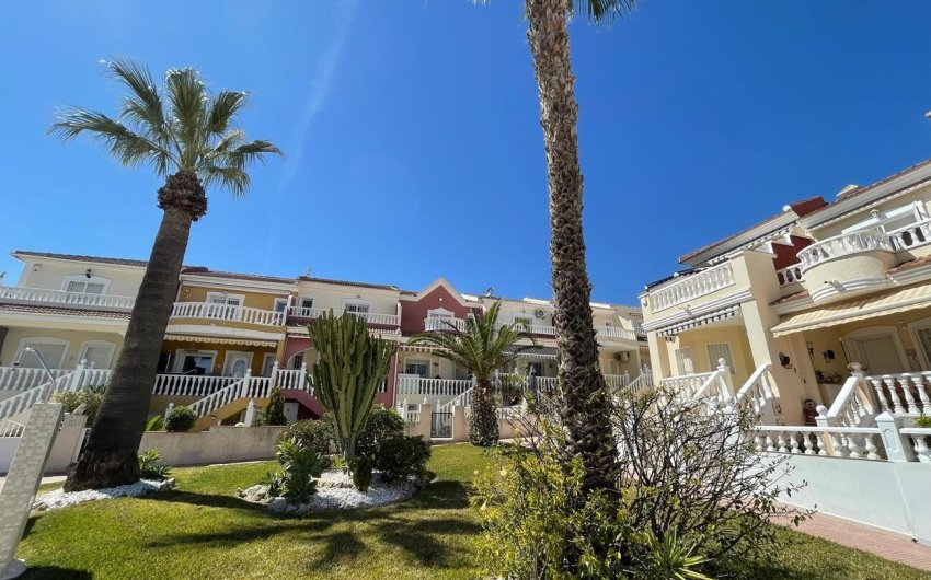 Herverkoop - Town House -
Ciudad Quesada - Costa Blanca