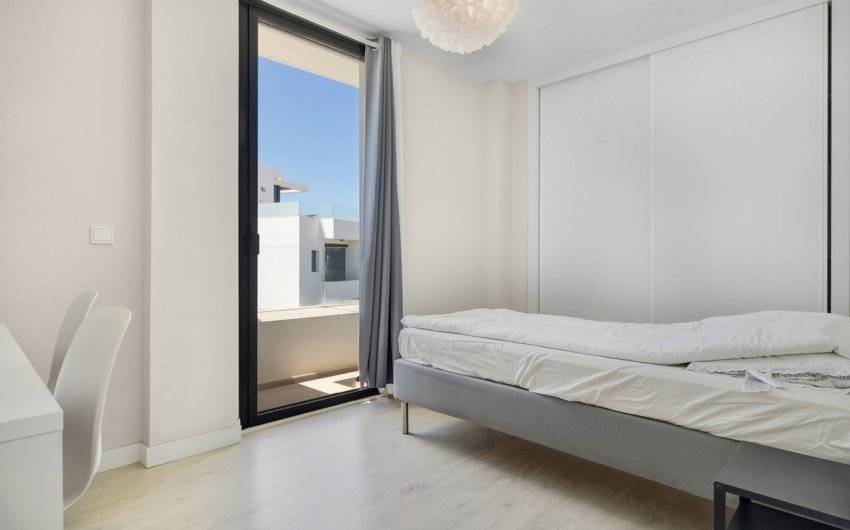 Herverkoop - Town House -
Fuengirola - Costa del Sol