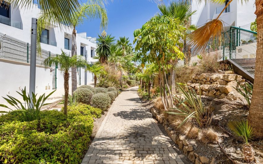 Herverkoop - Town House -
Fuengirola - Costa del Sol