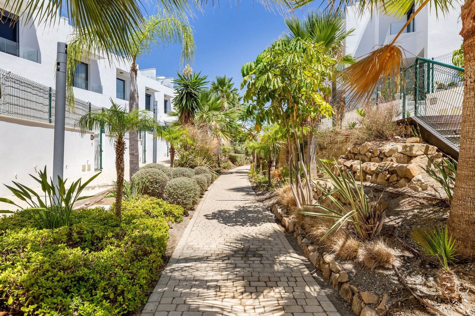 Herverkoop - Town House -
Fuengirola - Costa del Sol