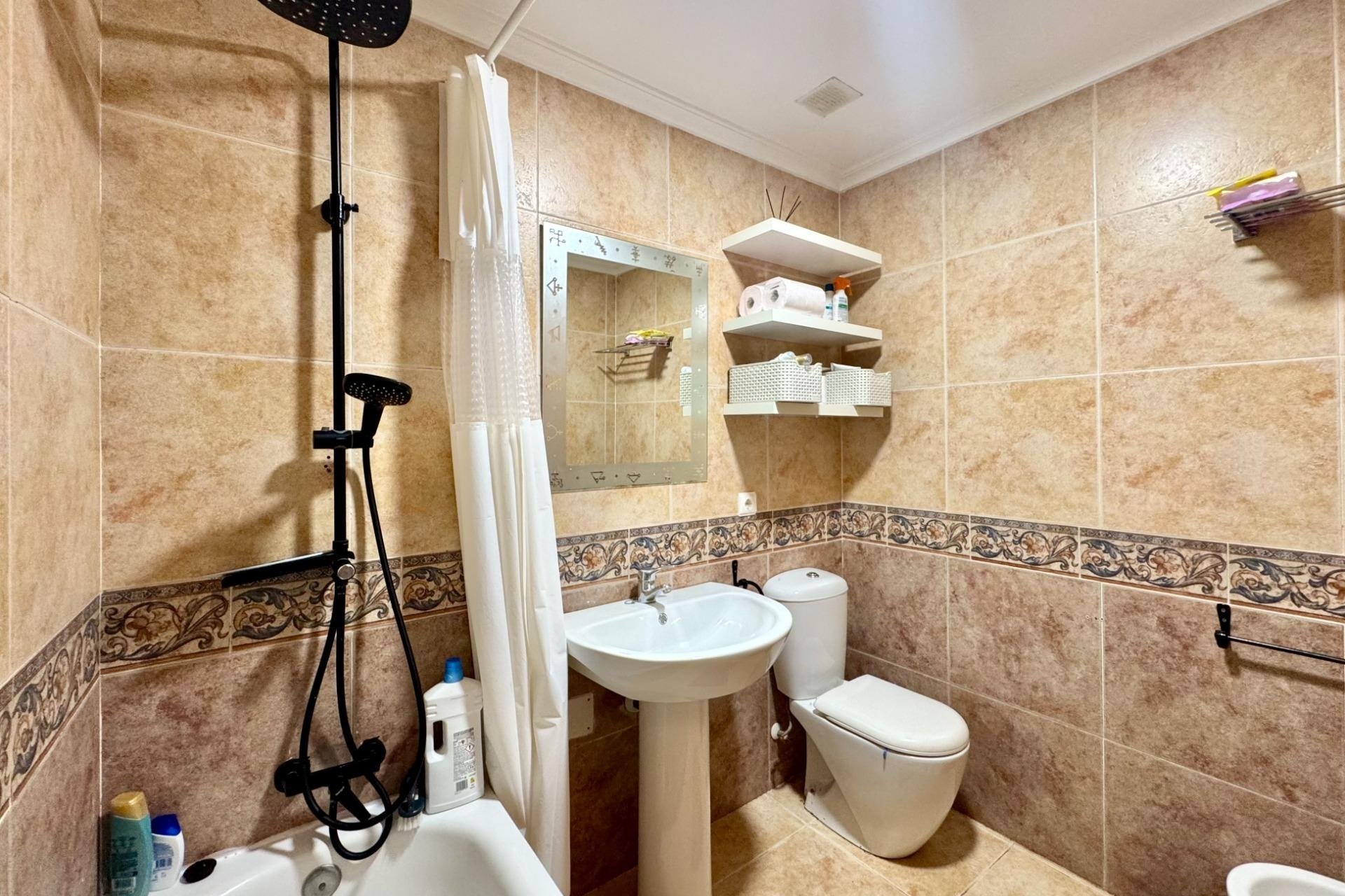 Herverkoop - Town House -
Gran Alacant - Monte Faro-altomar