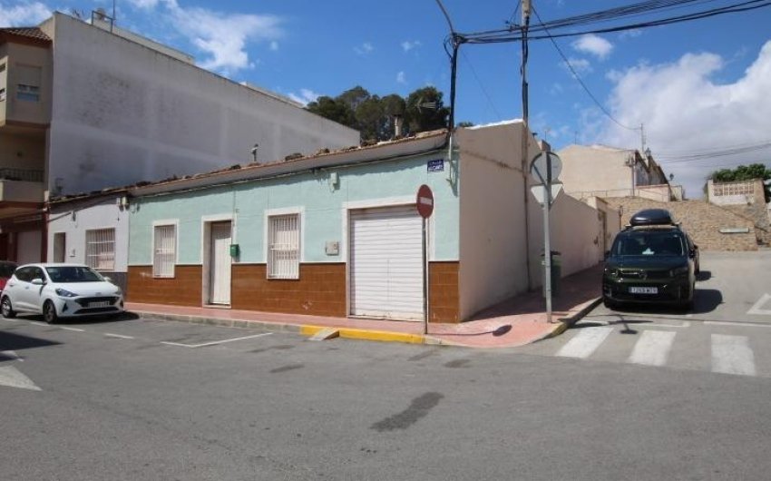 Herverkoop - Town House -
Guardamar del Segura - Centro