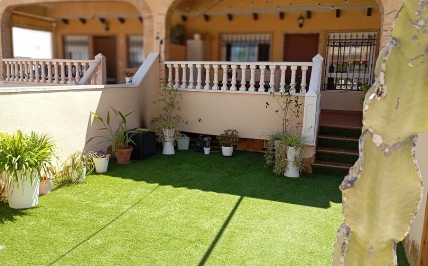 Herverkoop - Town House -
Guardamar del Segura - Costa Blanca