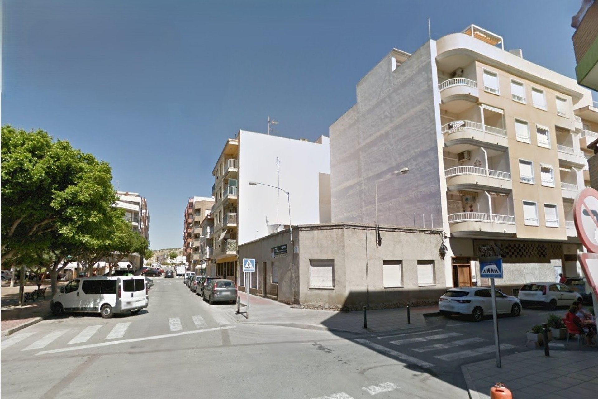 Herverkoop - Town House -
Guardamar del Segura - Costa Blanca