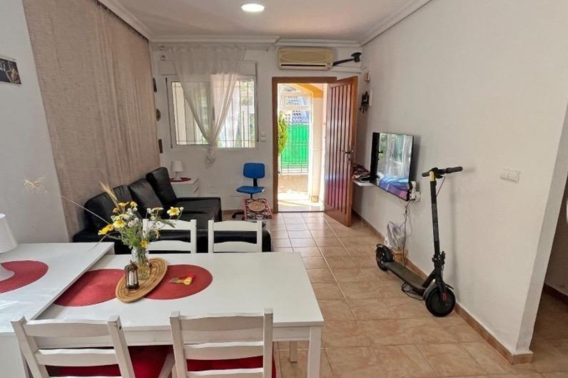 Herverkoop - Town House -
Guardamar del Segura - El Edén - Los Estaños