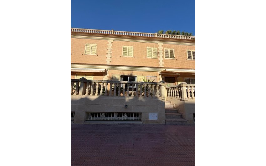 Herverkoop - Town House -
Guardamar del Segura - Pueblo