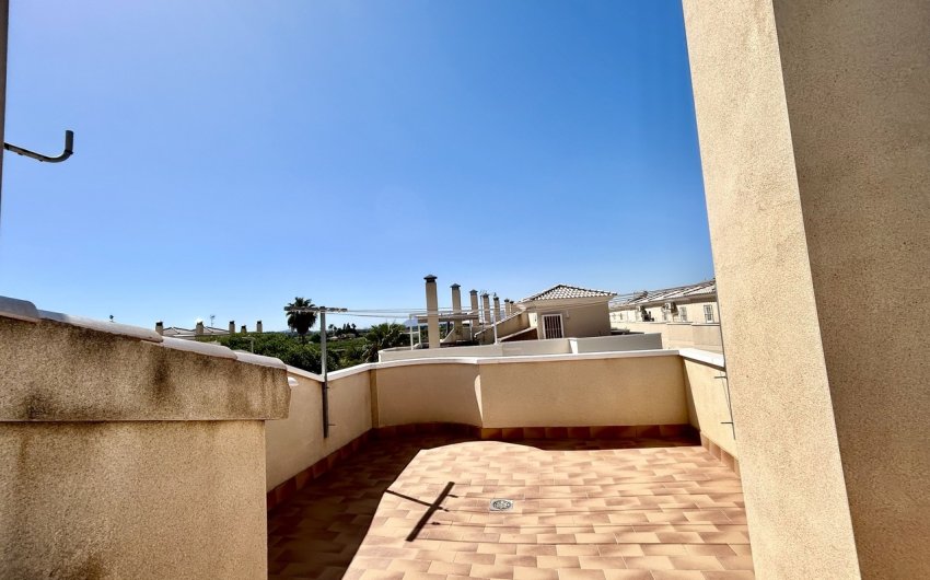 Herverkoop - Town House -
Heredades - Costa Blanca