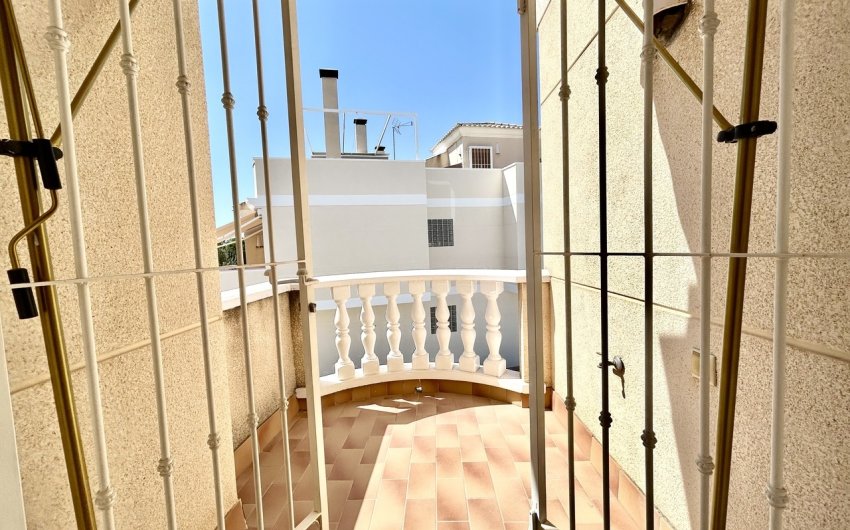 Herverkoop - Town House -
Heredades - Costa Blanca