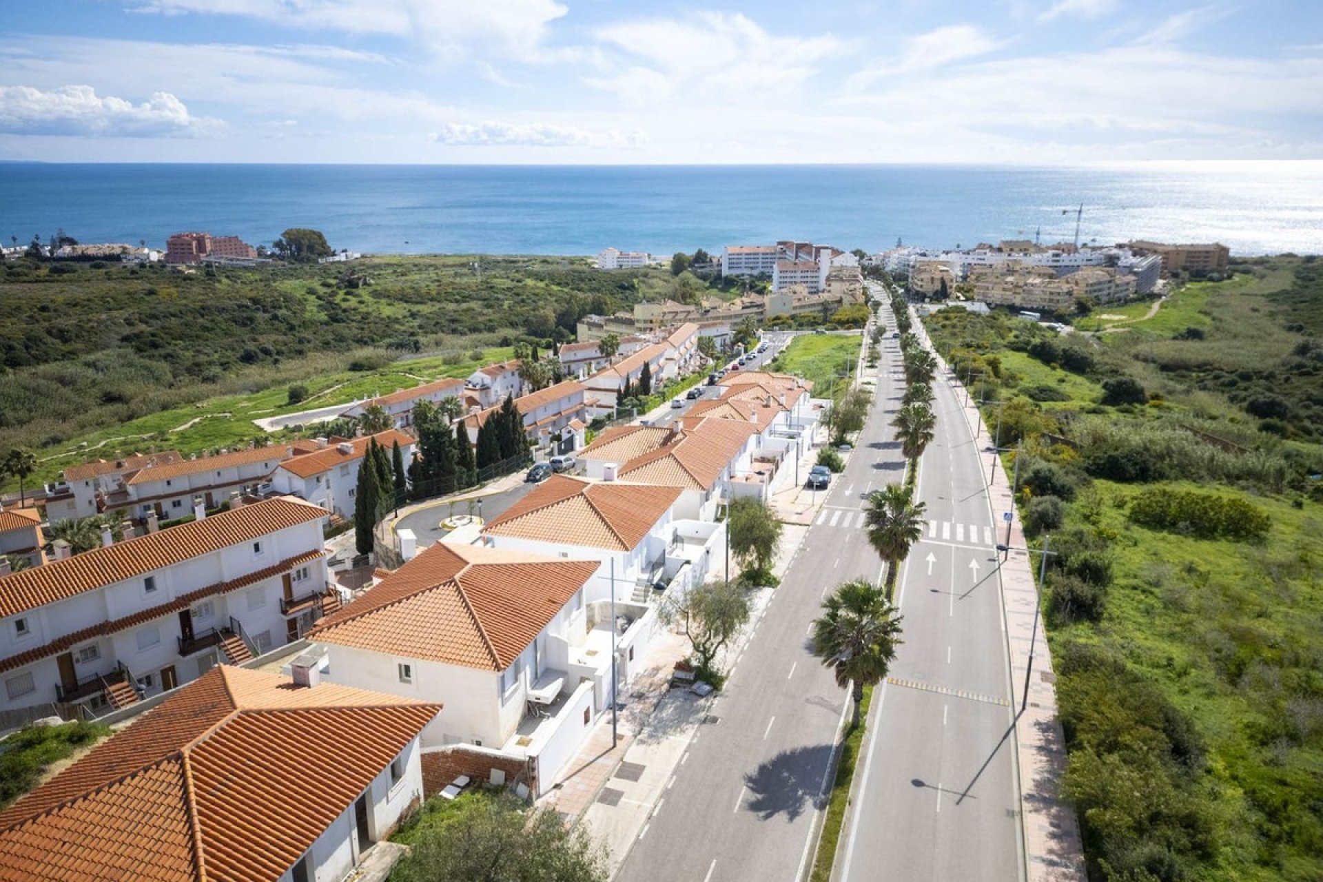 Herverkoop - Town House -
La Duquesa - Costa del Sol