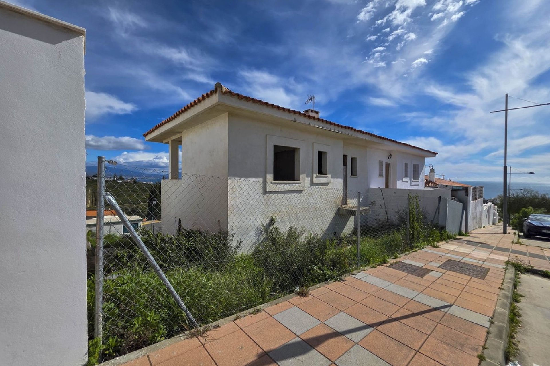 Herverkoop - Town House -
La Duquesa - Costa del Sol