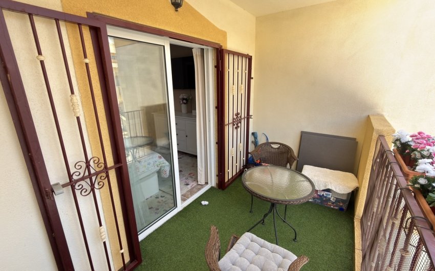 Herverkoop - Town House -
La Zenia - Costa Blanca