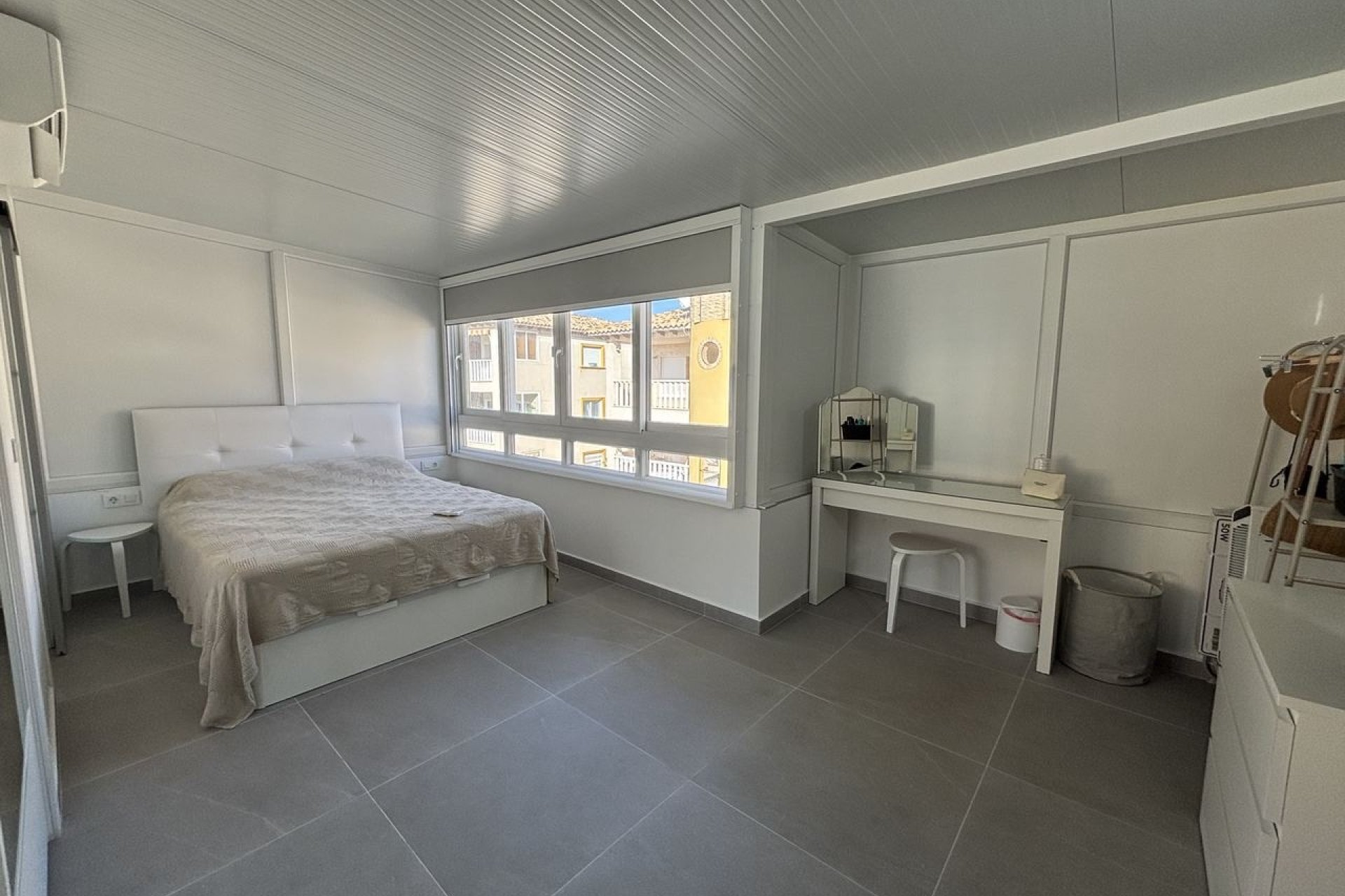 Herverkoop - Town House -
La Zenia - Costa Blanca