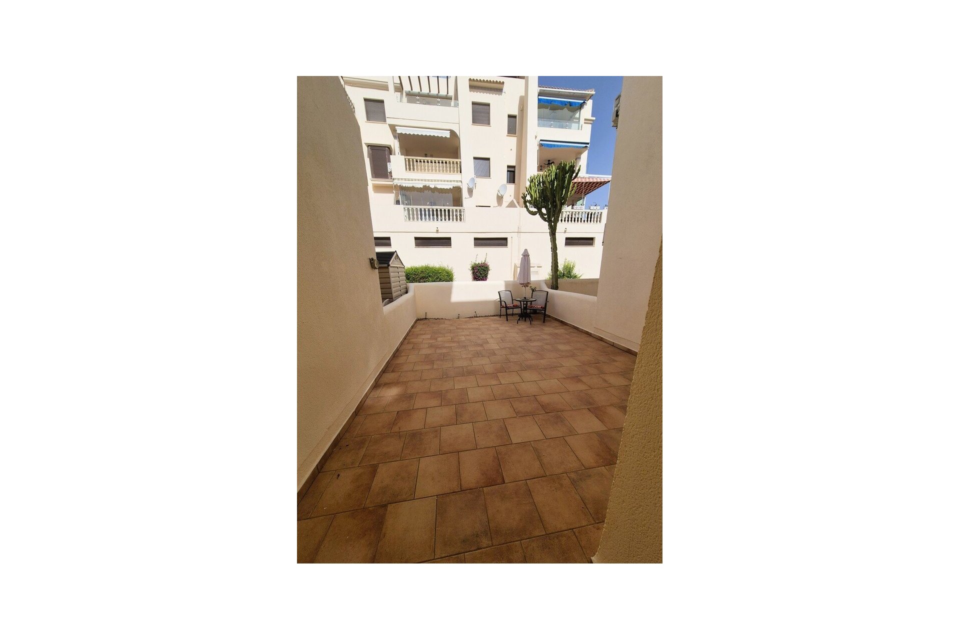 Herverkoop - Town House -
Las Ramblas Golf - Inland