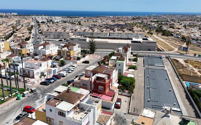 Herverkoop - Town House -
Los Altos - Costa Blanca