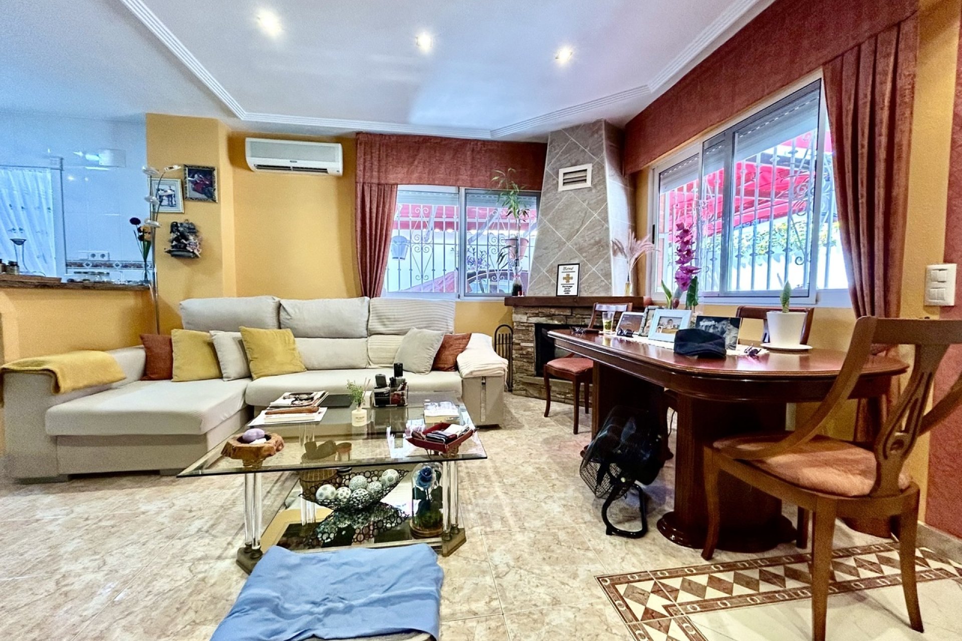 Herverkoop - Town House -
Los Altos - Costa Blanca