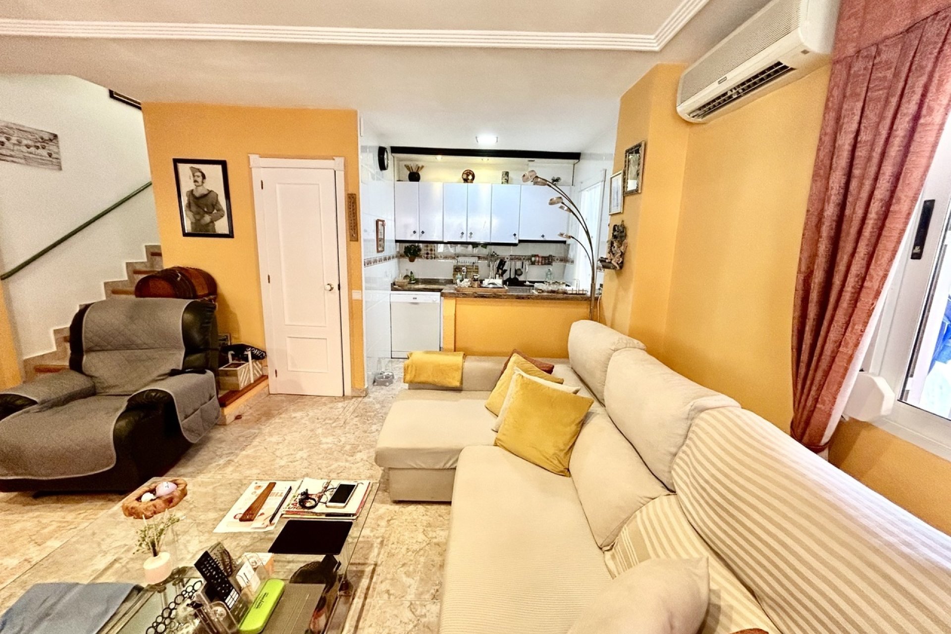 Herverkoop - Town House -
Los Altos - Costa Blanca