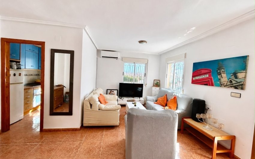 Herverkoop - Town House -
Los Altos - Costa Blanca