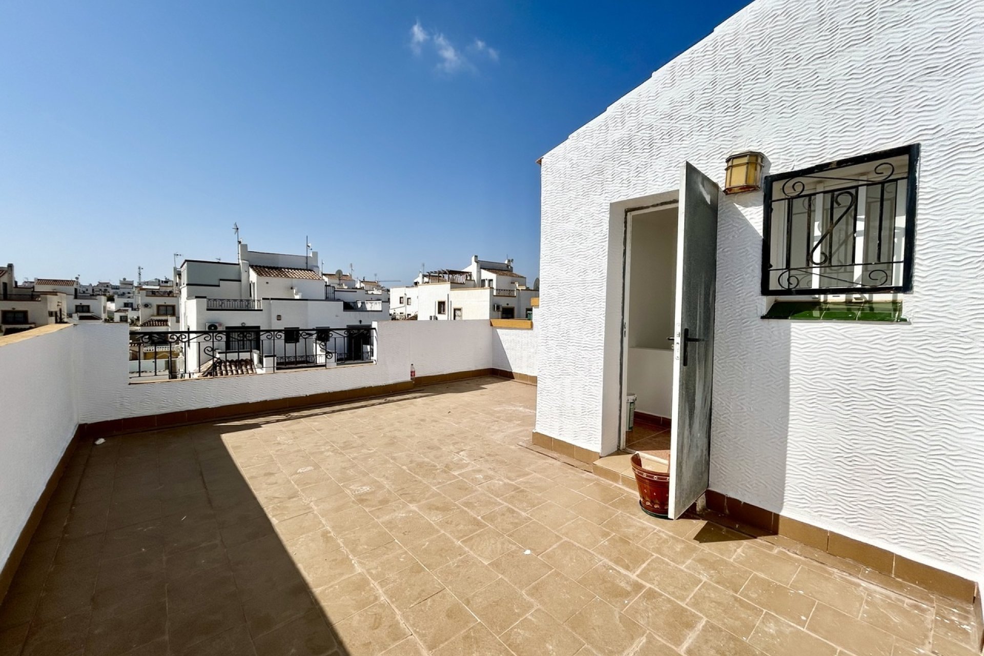 Herverkoop - Town House -
Los Altos - Costa Blanca