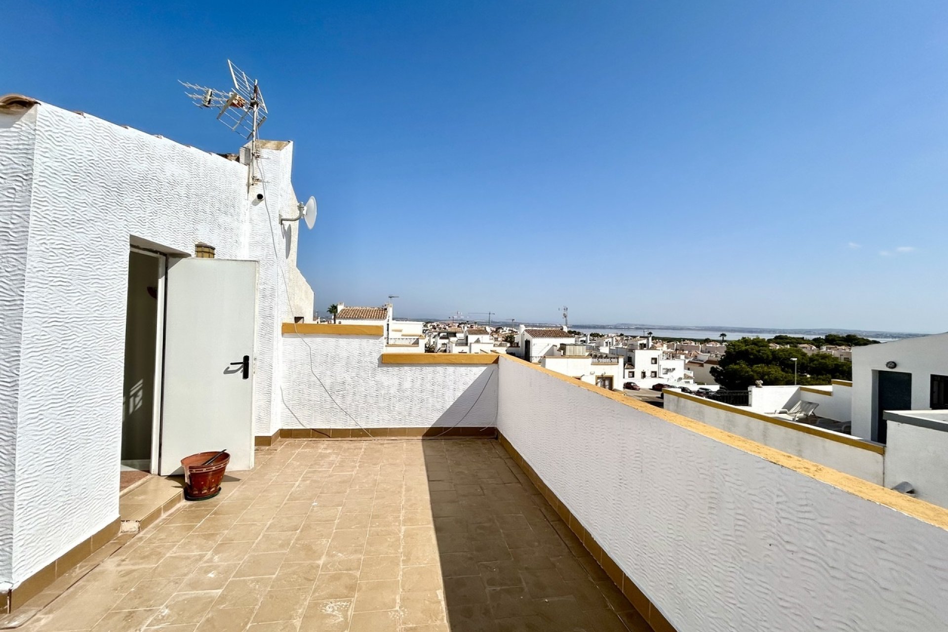 Herverkoop - Town House -
Los Altos - Costa Blanca