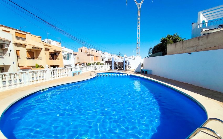 Herverkoop - Town House -
Los Balcones - Costa Blanca