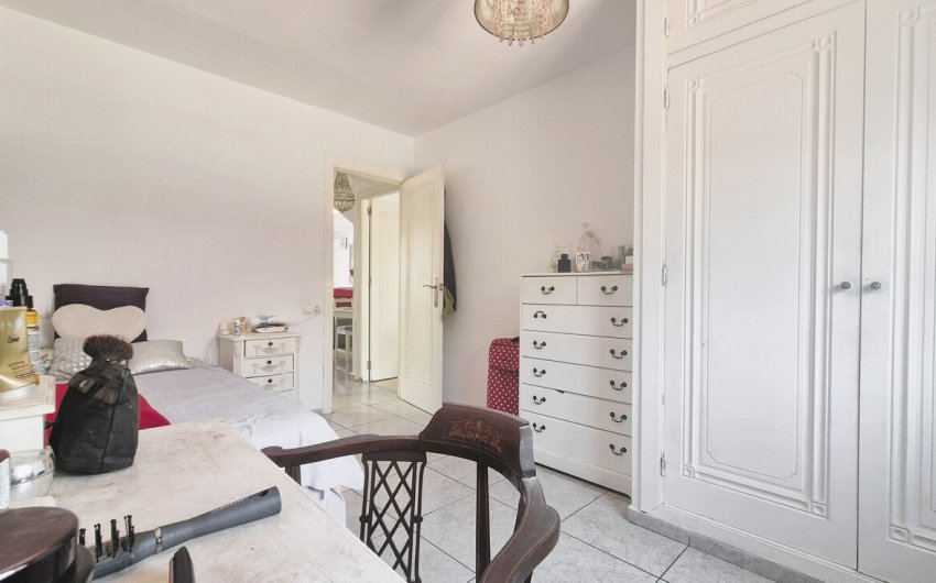 Herverkoop - Town House -
Los Dolses - Inland