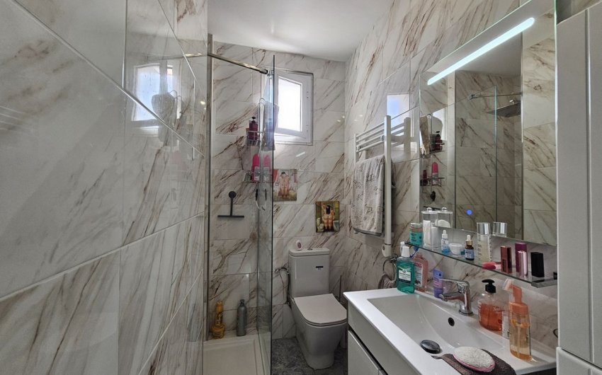 Herverkoop - Town House -
Manilva - Inland