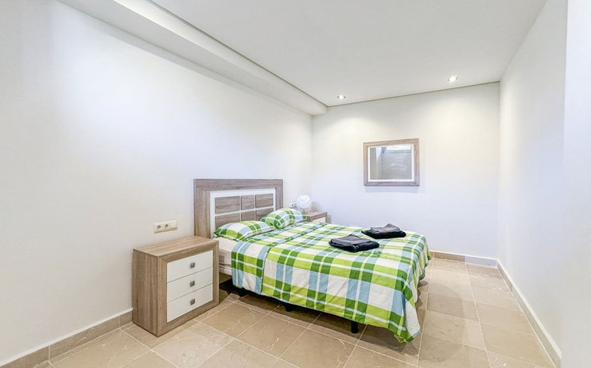 Herverkoop - Town House -
Manilva - Inland