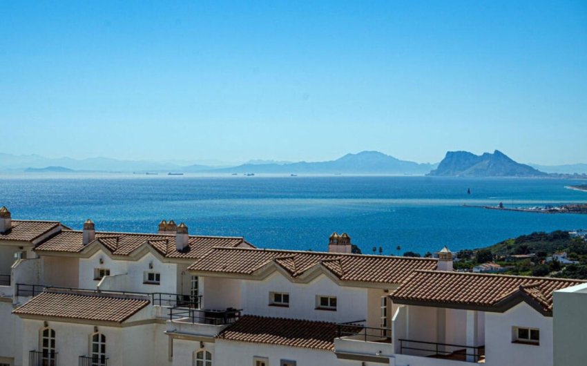 Herverkoop - Town House -
Manilva - Inland