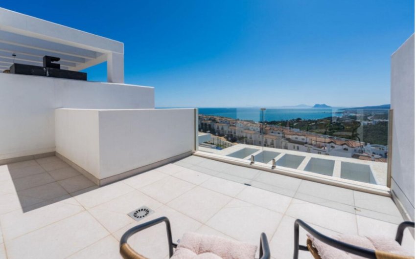 Herverkoop - Town House -
Manilva - Inland