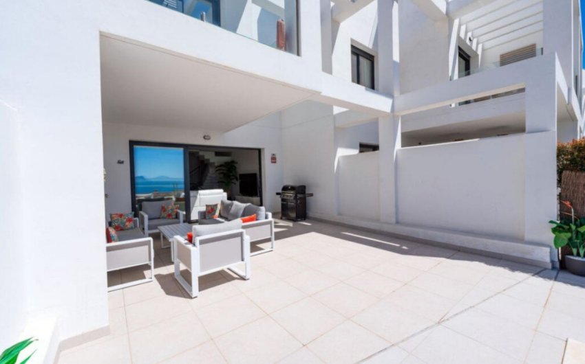 Herverkoop - Town House -
Manilva - Inland