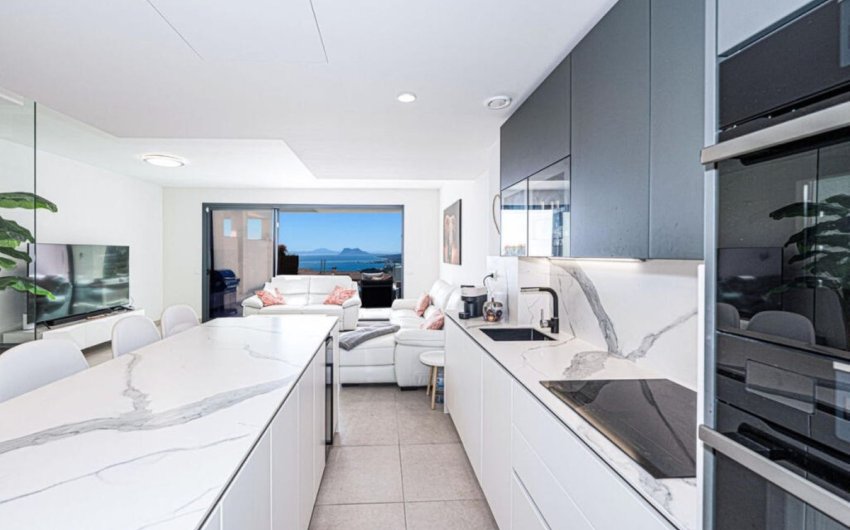 Herverkoop - Town House -
Manilva - Inland