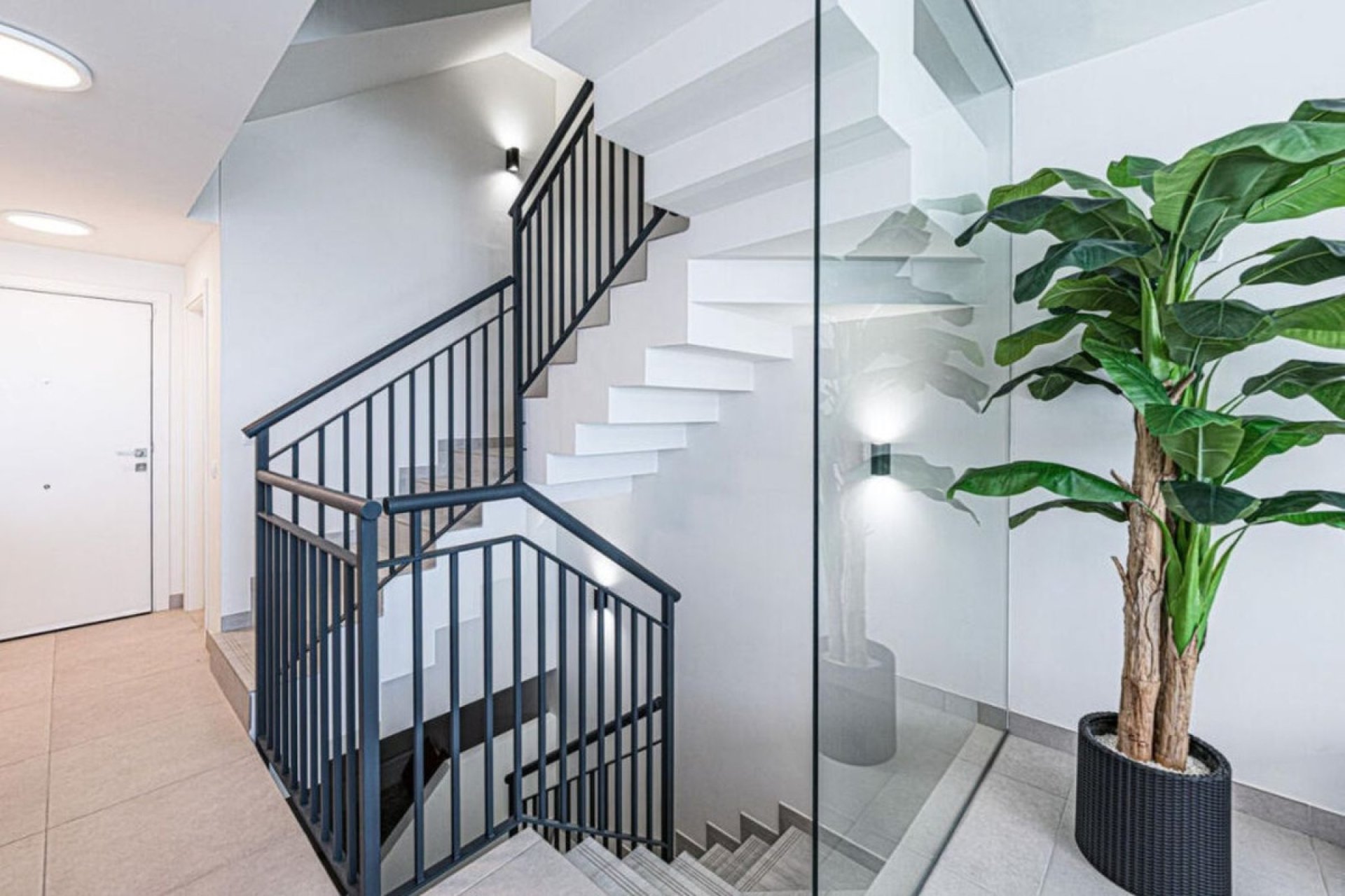 Herverkoop - Town House -
Manilva - Inland