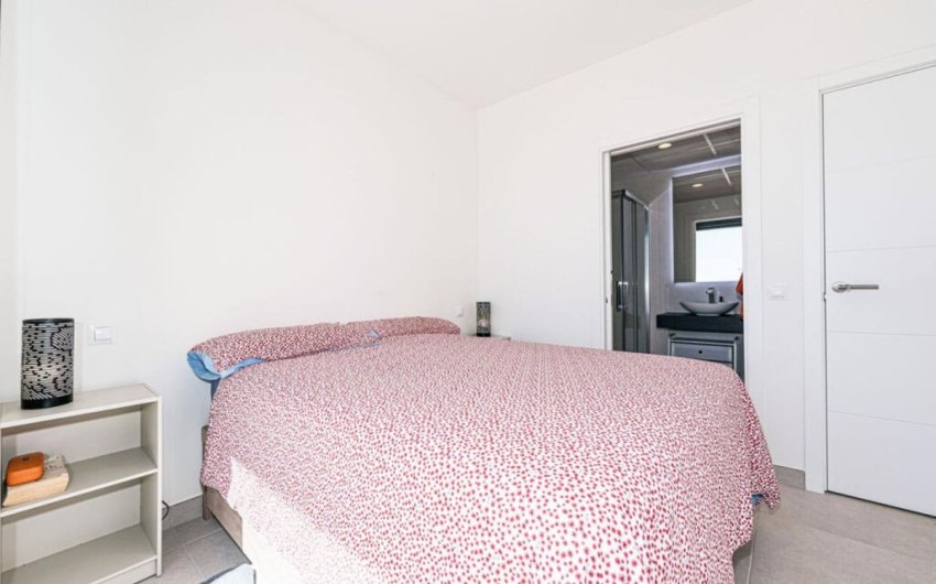 Herverkoop - Town House -
Manilva - Inland