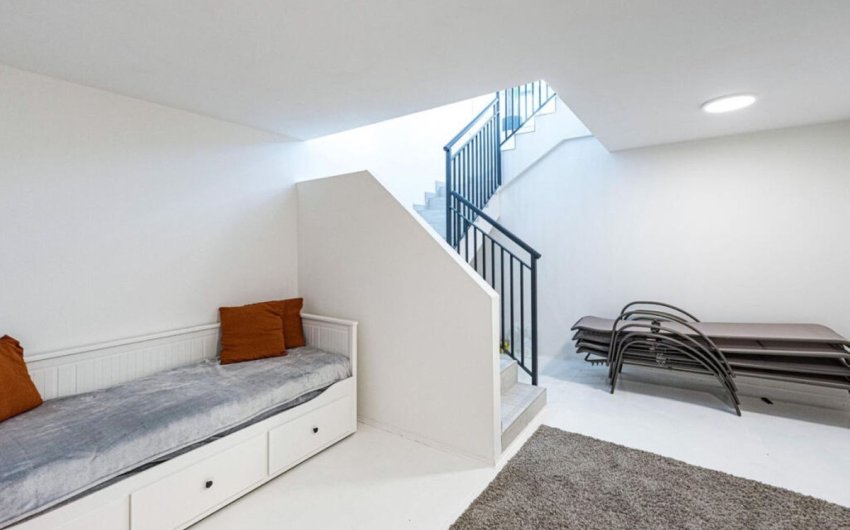 Herverkoop - Town House -
Manilva - Inland