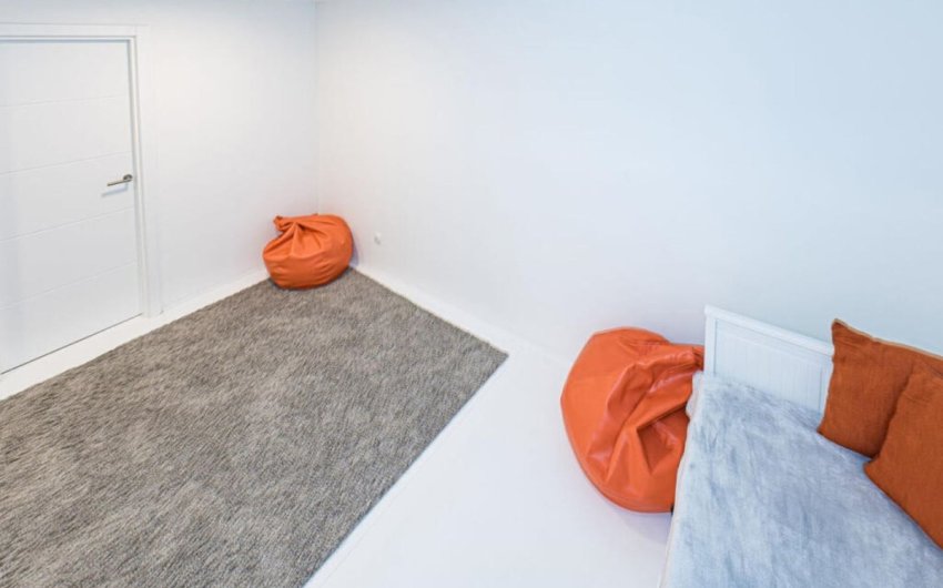 Herverkoop - Town House -
Manilva - Inland