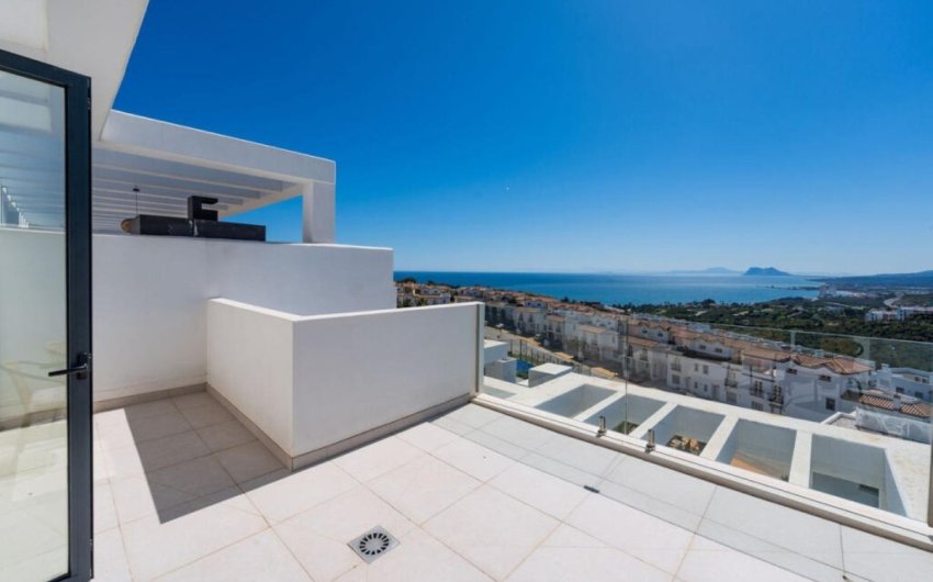 Herverkoop - Town House -
Manilva - Inland