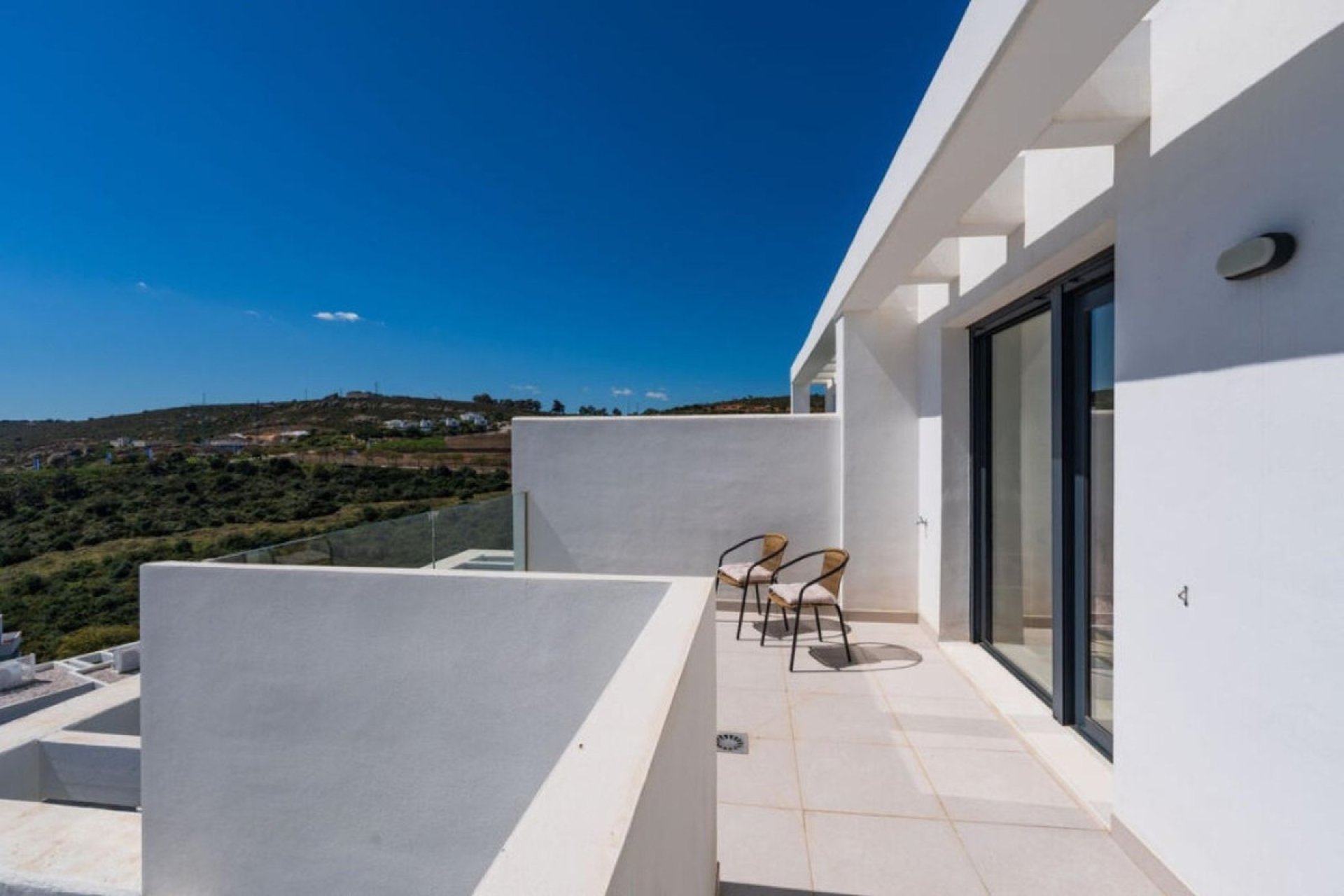 Herverkoop - Town House -
Manilva - Inland