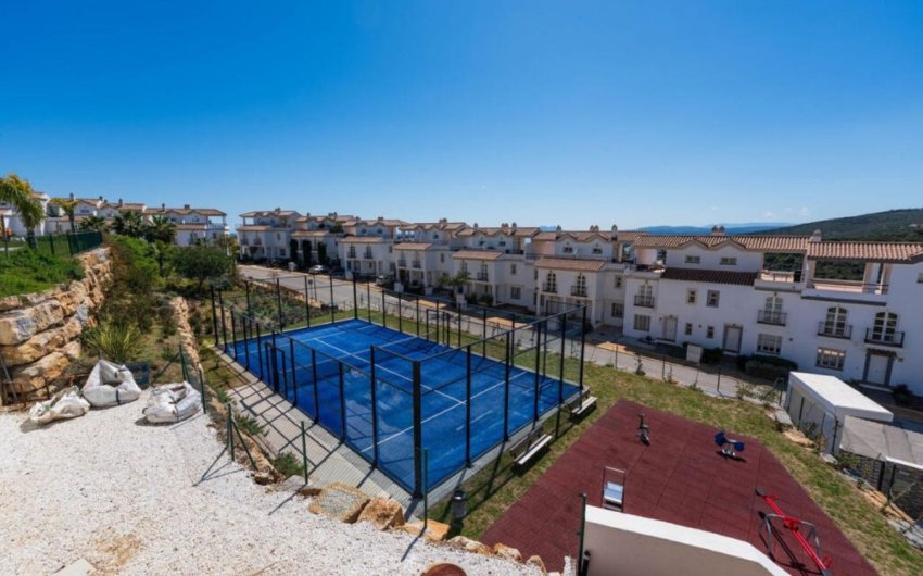 Herverkoop - Town House -
Manilva - Inland