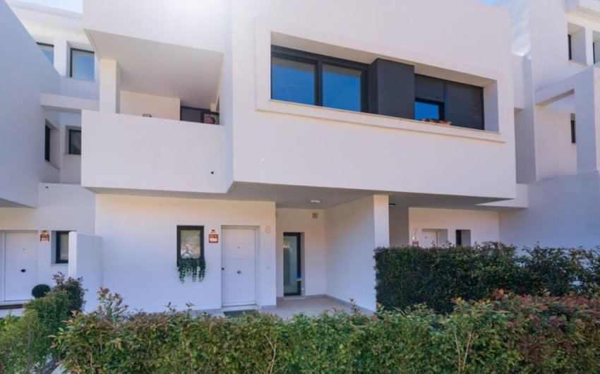 Herverkoop - Town House -
Manilva - Inland