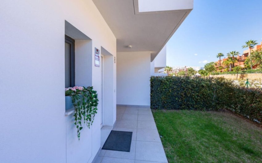 Herverkoop - Town House -
Manilva - Inland