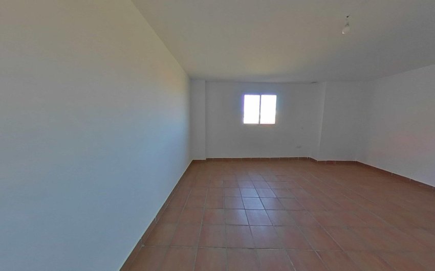 Herverkoop - Town House -
Manilva - Inland