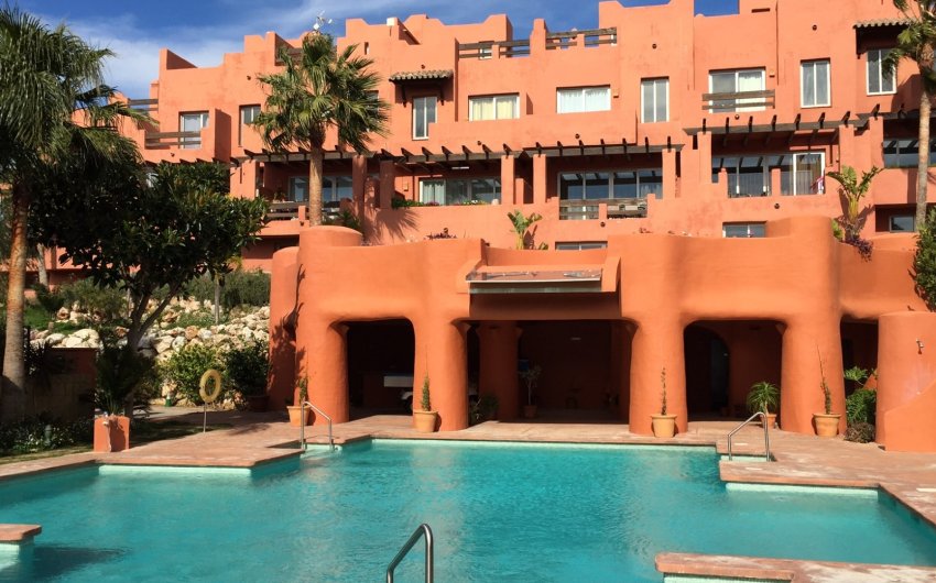 Herverkoop - Town House -
Manilva - Inland