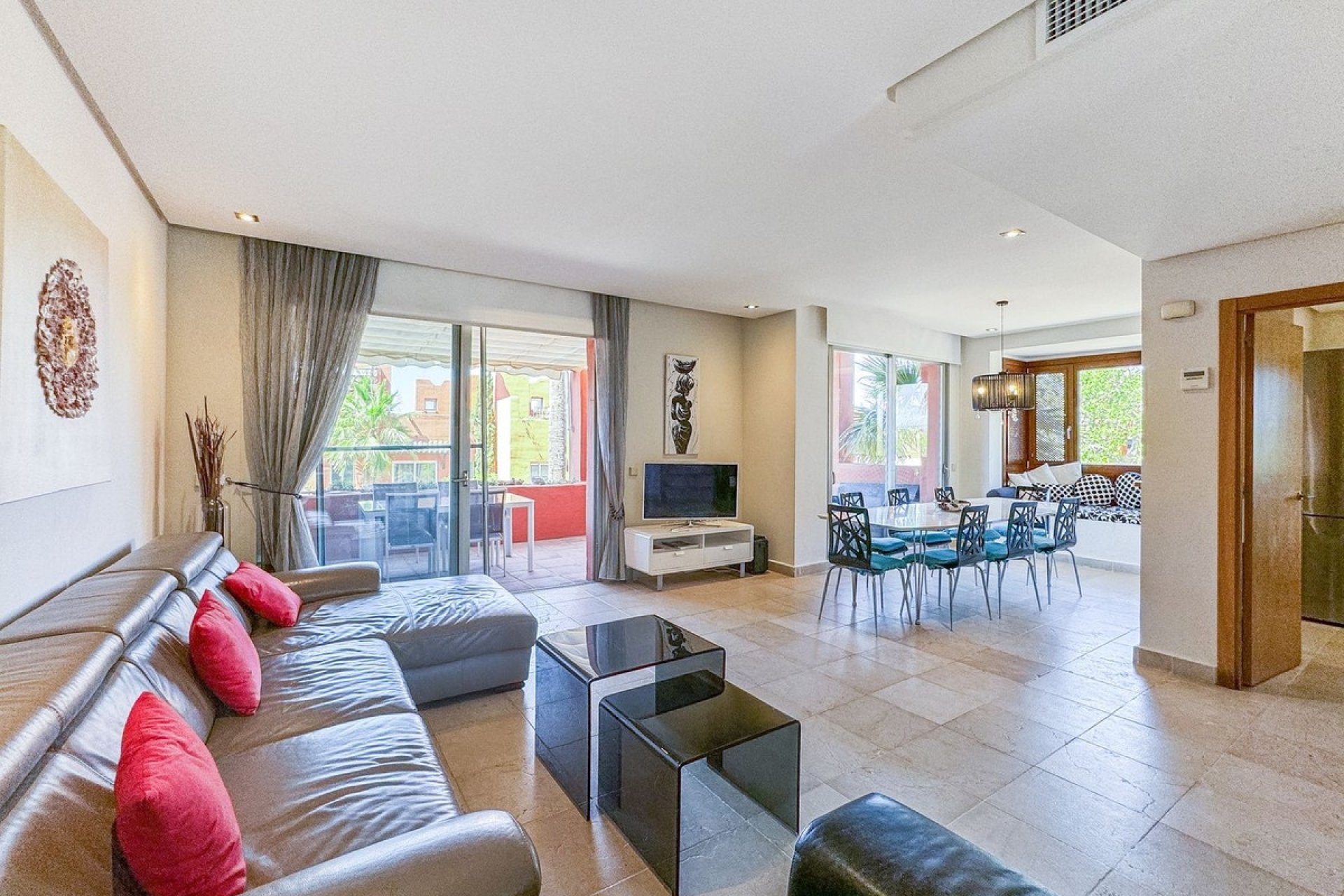 Herverkoop - Town House -
Manilva - Inland