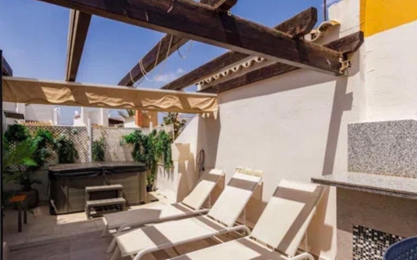 Herverkoop - Town House -
Marbella - Costa del Sol