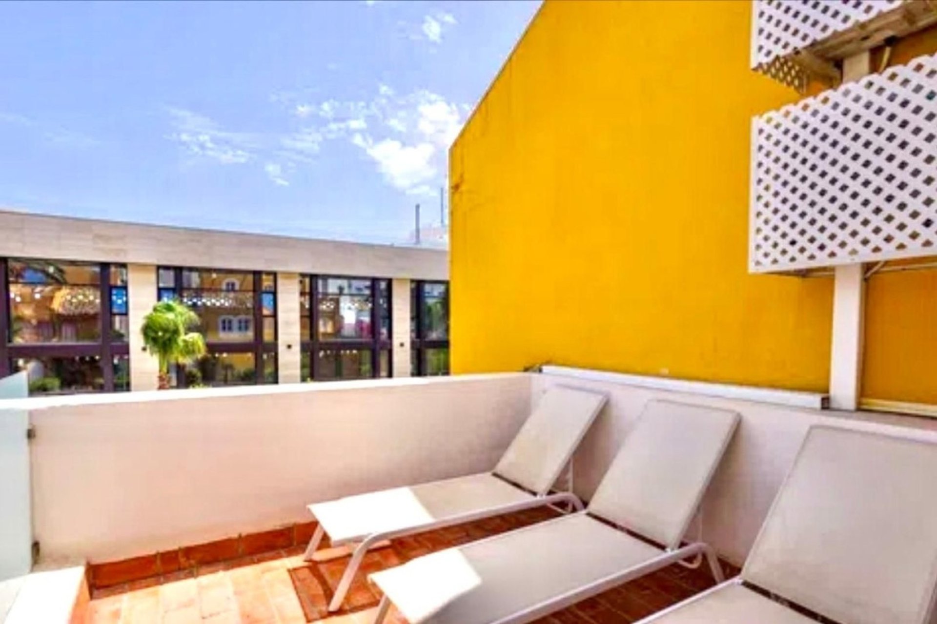Herverkoop - Town House -
Marbella - Costa del Sol