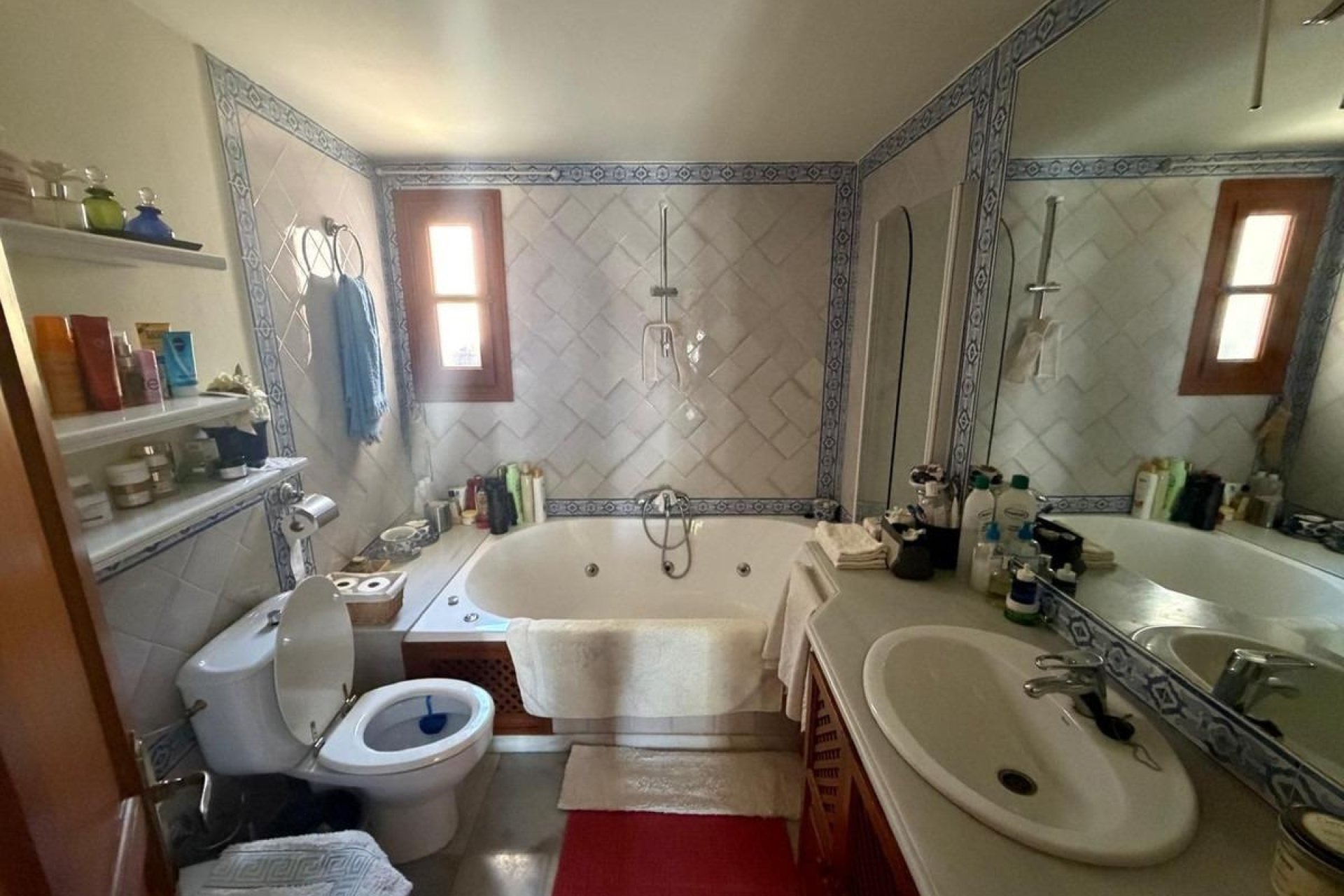 Herverkoop - Town House -
Marbella - Nagueles