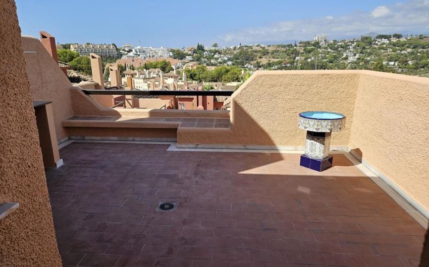 Herverkoop - Town House -
Marbella - Nueva Andalucia