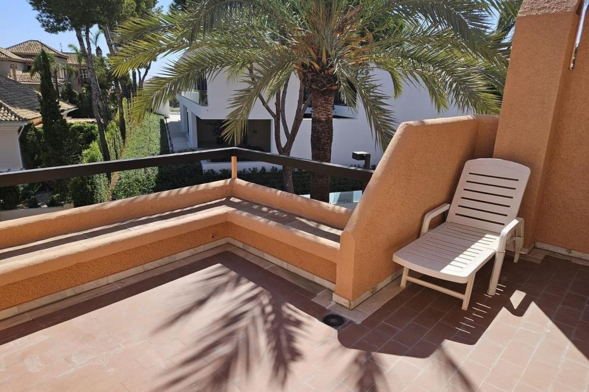 Herverkoop - Town House -
Marbella - Nueva Andalucia