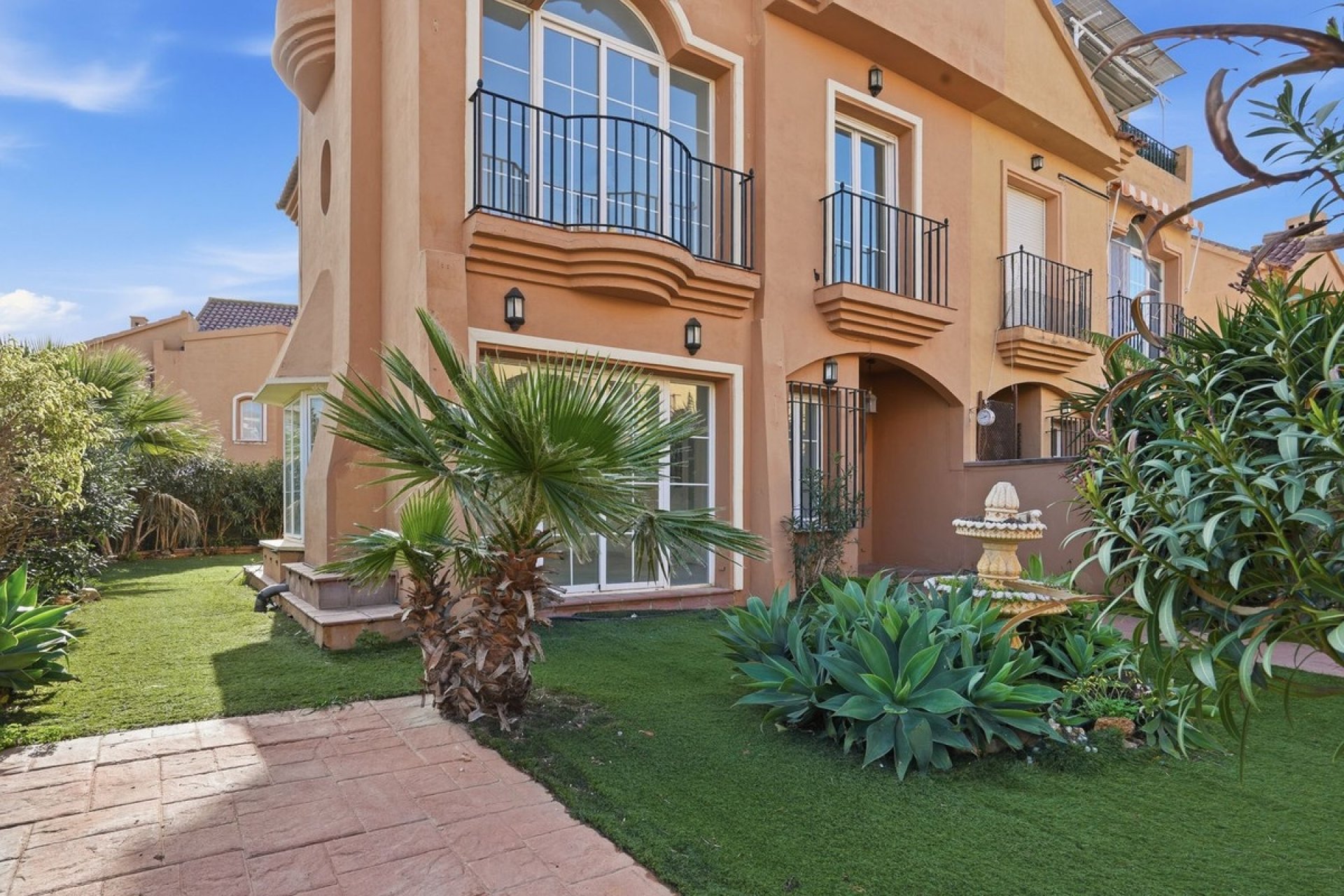 Herverkoop - Town House -
Mijas Costa - Costa del Sol