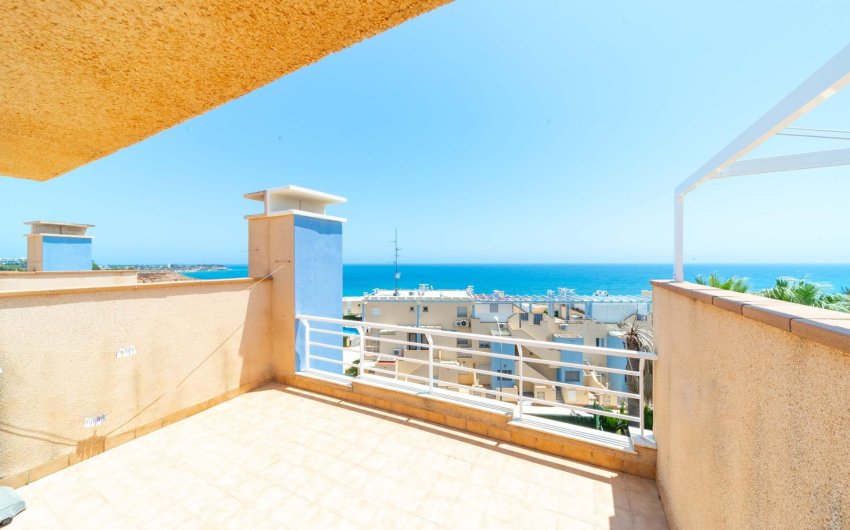 Herverkoop - Town House -
Orihuela Costa - Costa Blanca